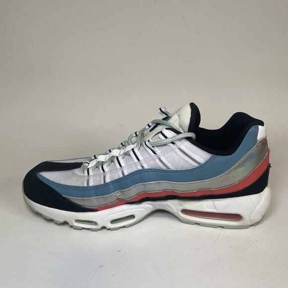 Nike Air Max 95 Aliens Sneakers - Picture 2 of 10